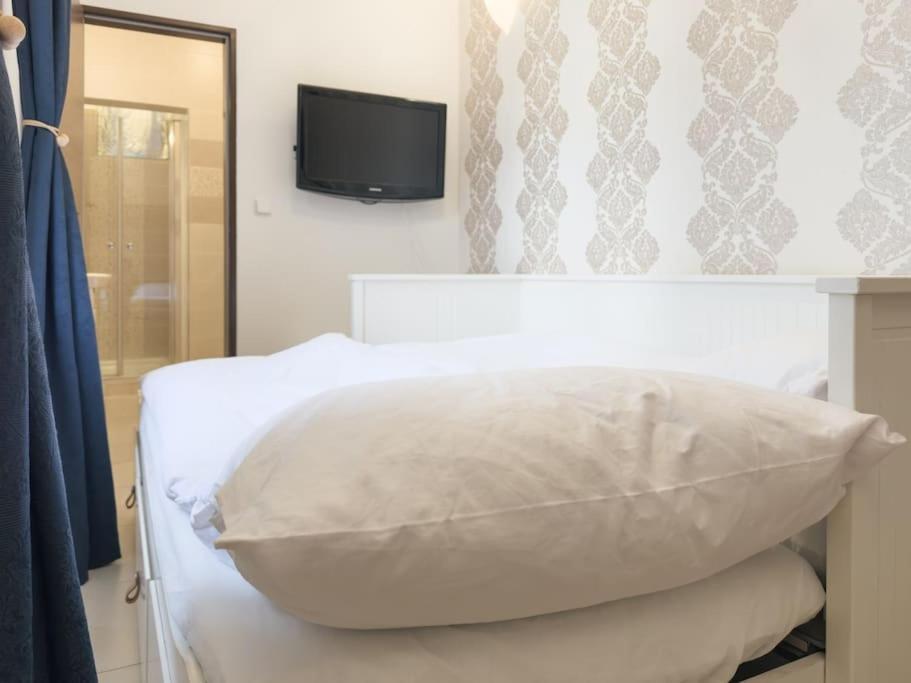 Calm Wenceslas Square Apartment